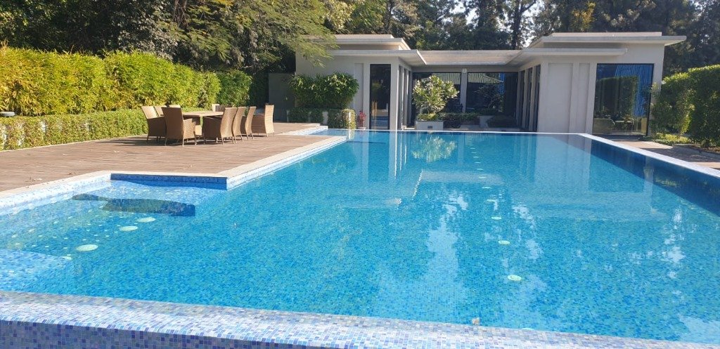 Eldeco City Club Signage and Fountain