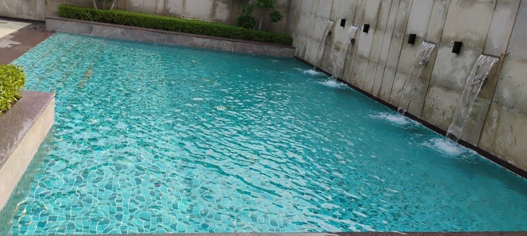 Infinity Edge and Water Features